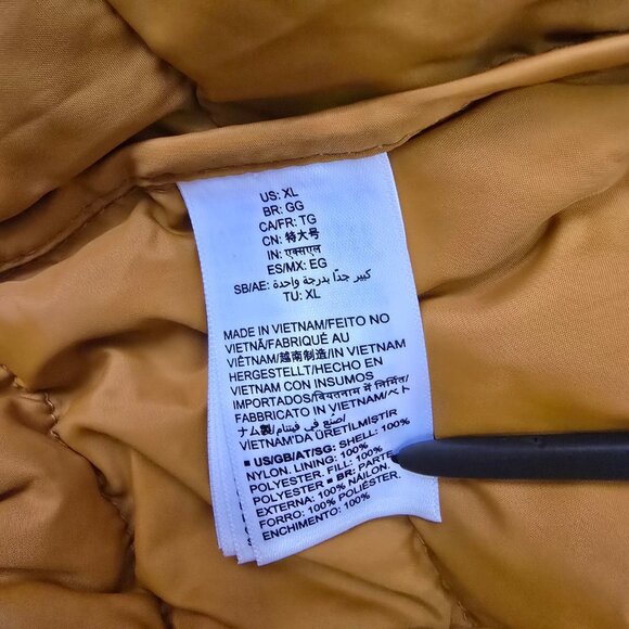 Amazon Essentials Men's Yellow Puffer Jacket. EUC - Picture 6 of 6